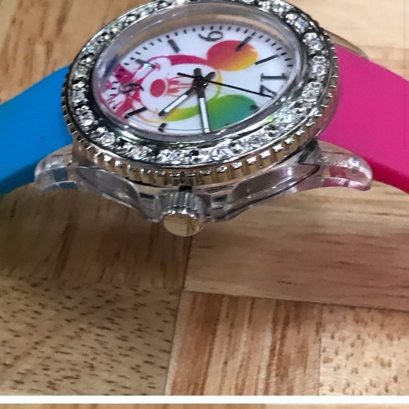 Mickey Mouse Rainbow‎ 🌈 Watch - Picture 2 of 9